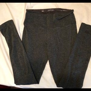 WHBM instantly slimming leggings